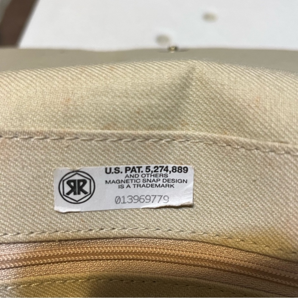 Relic leather pebbled tan crossbody - Picture 5 of 16
